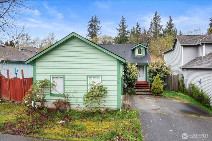 Property Photo: 28 83rd Drive SE WA 98258