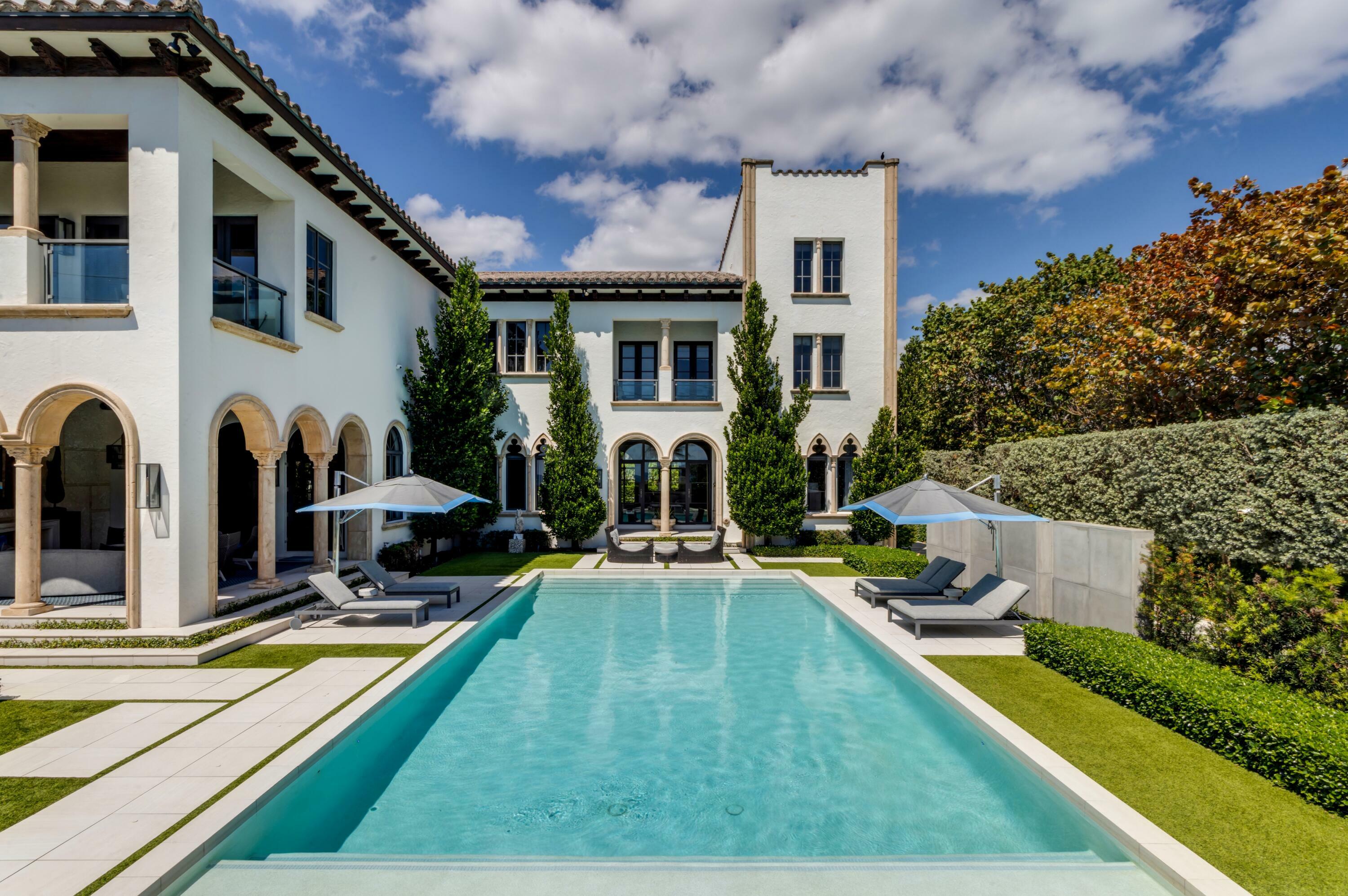 Property Photo:  410 N Ocean Boulevard  FL 33483 