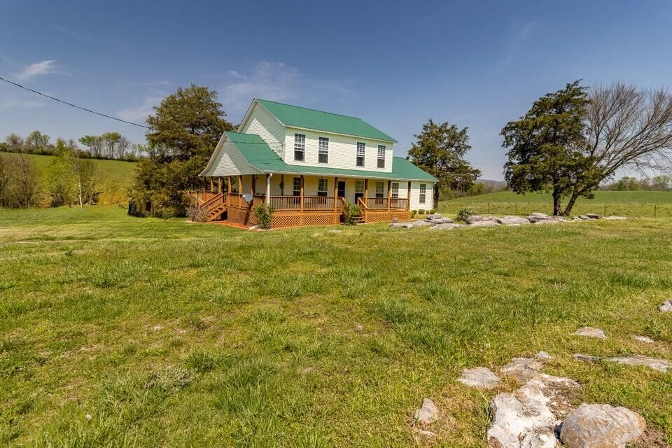 Property Photo:  7511 Upper East Valley Road  TN 37367 