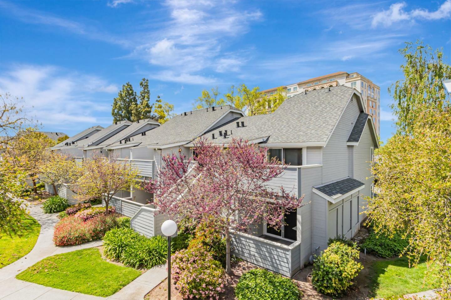 Property Photo: 432 Shadowgraph Drive CA 95110