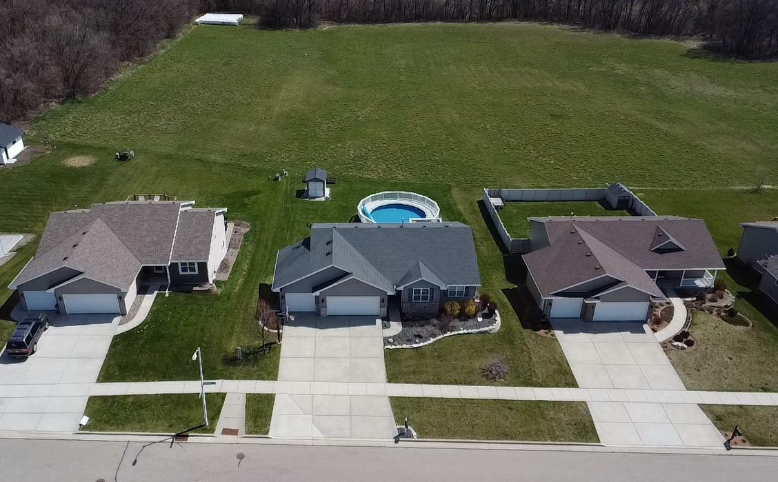 Property Photo: 4960 Overlook Drive WI 53563