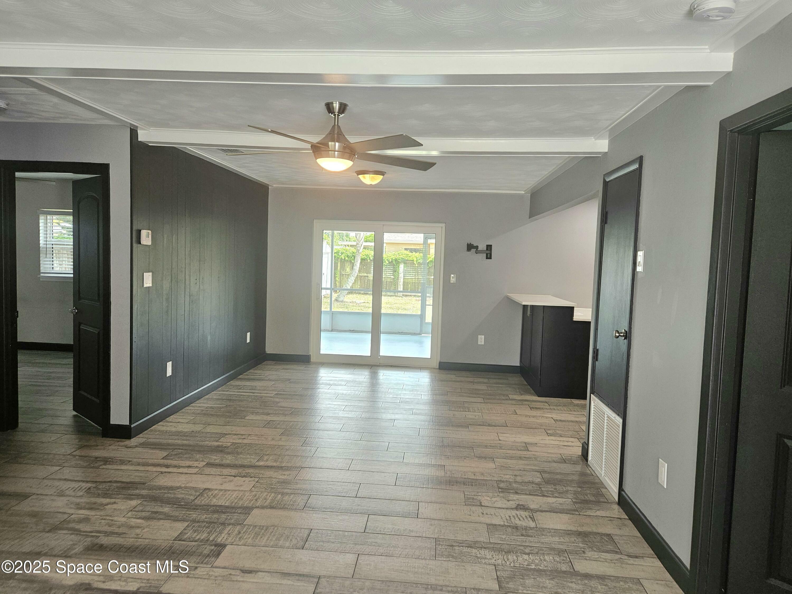 Property Photo: 2629 Andrews Avenue FL 32935