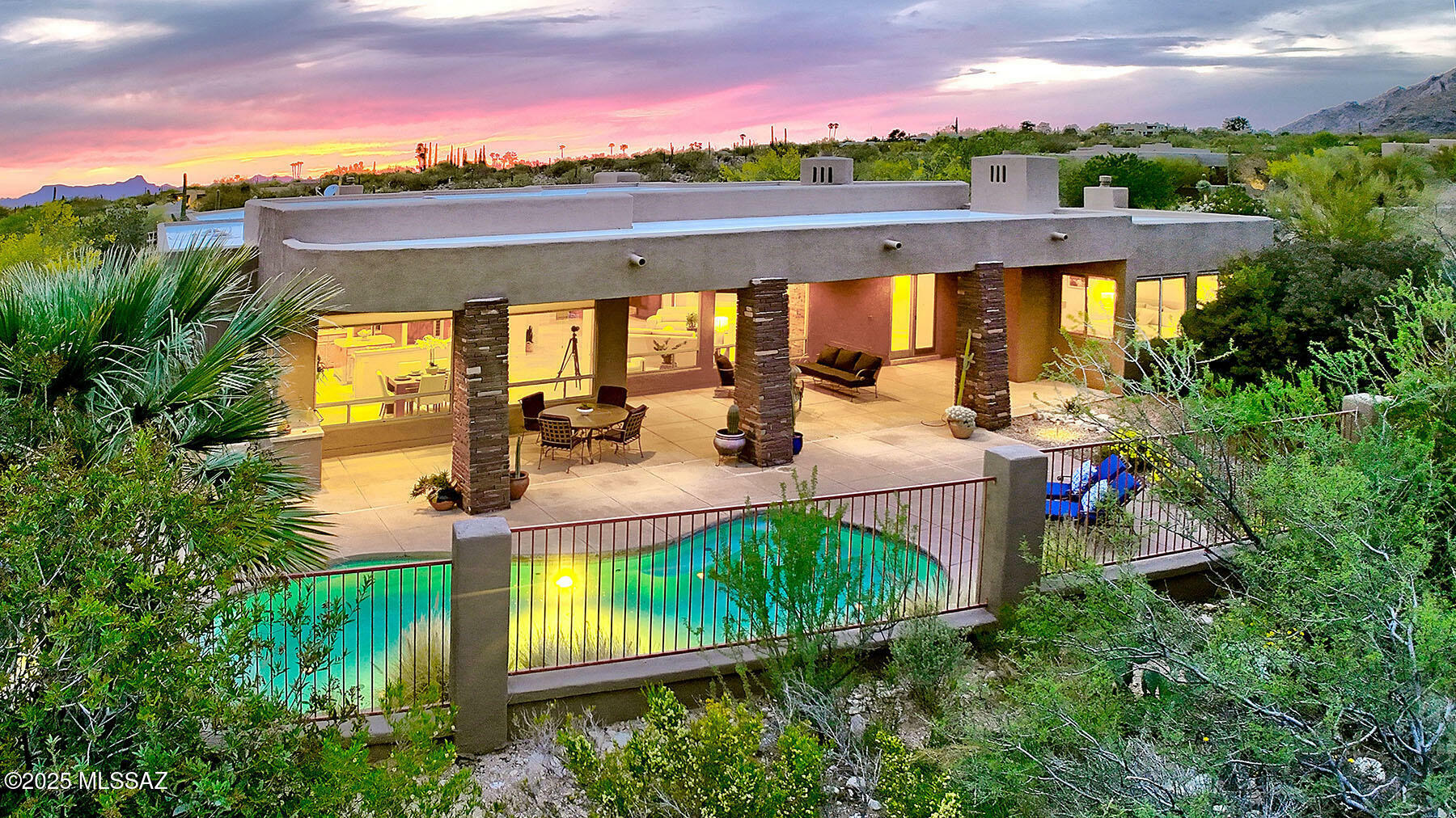 Property Photo: 1933 Quiet Canyon Drive AZ 85718