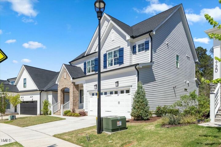 Property Photo:  1724 Deacon Falls Way  NC 27591 