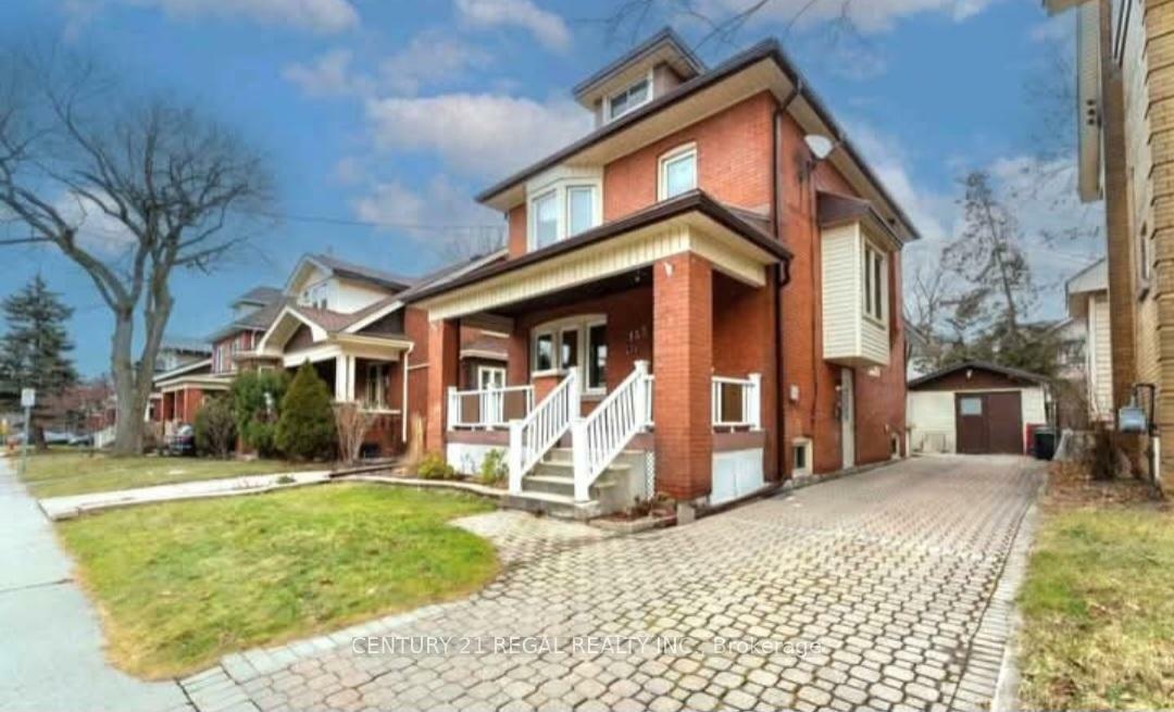 Photo de la propriété: 133 Eastbourne Avenue Main ON L8M 2M9