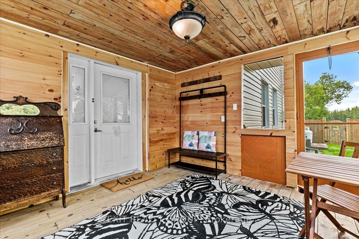 Property Photo: 236 Queen Street ON K0K 3A0