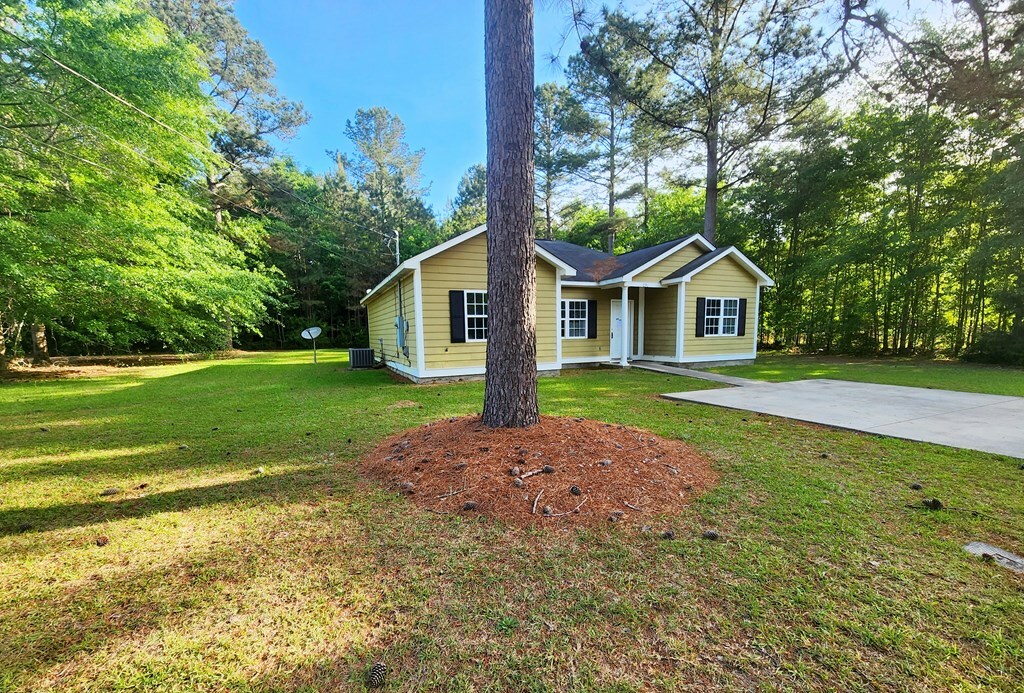 Property Photo: 1290 SE Georgia Avenue GA 39842