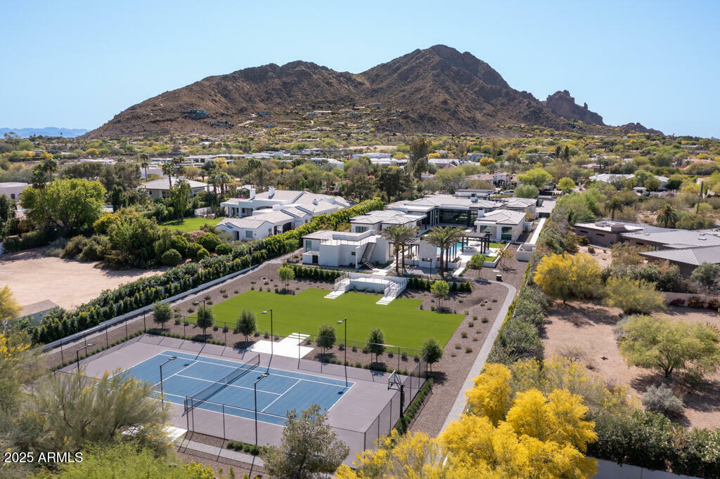 Property Photo: 5641 N Casa Blanca Drive AZ 85253