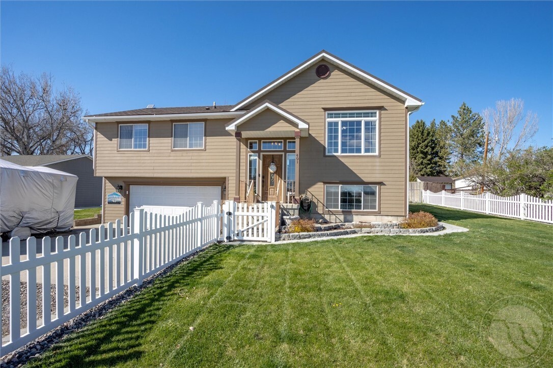 Property Photo:  401 W 14th St.  MT 59044 