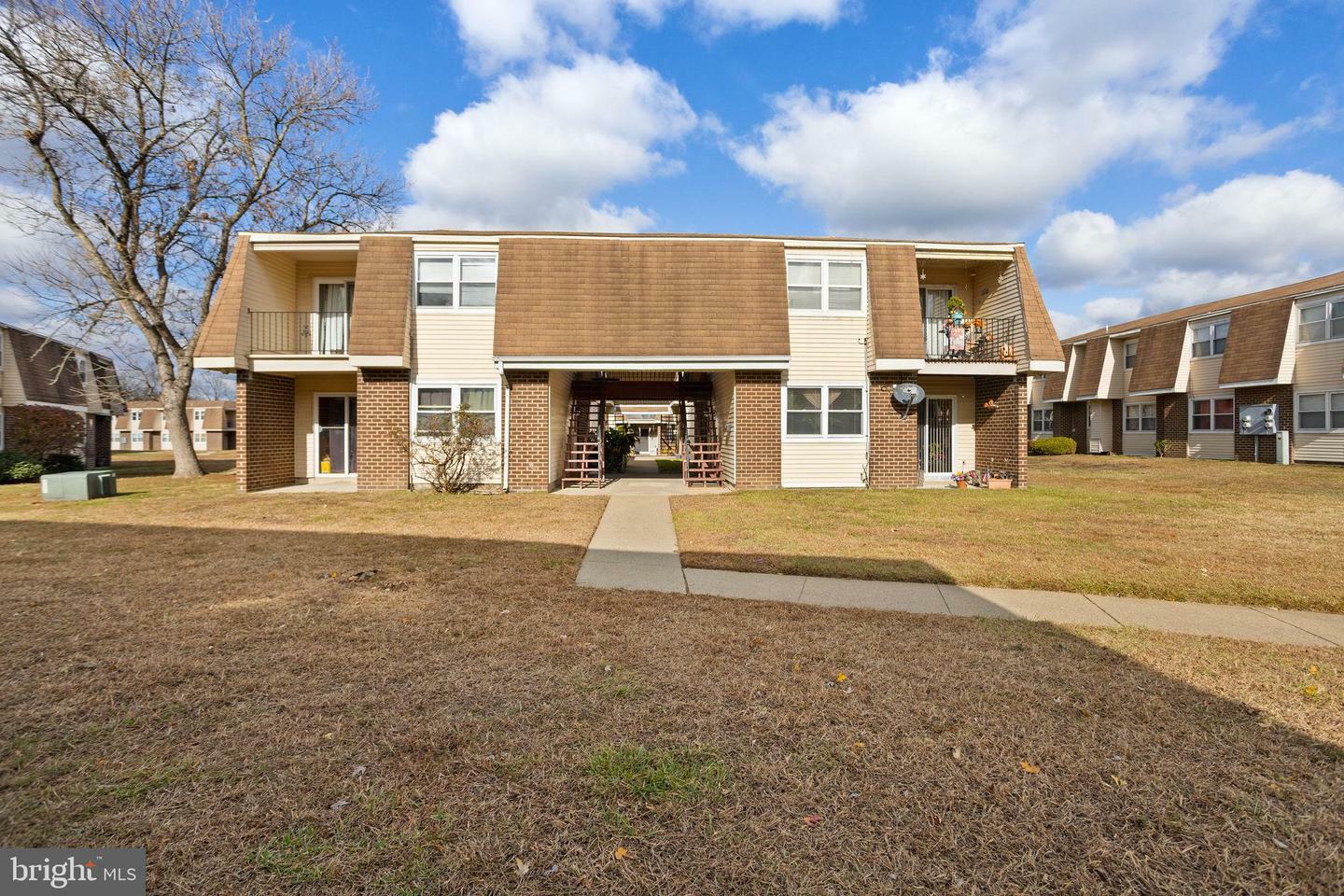 Property Photo: 4-2 Florence Tollgate Place NJ 08518