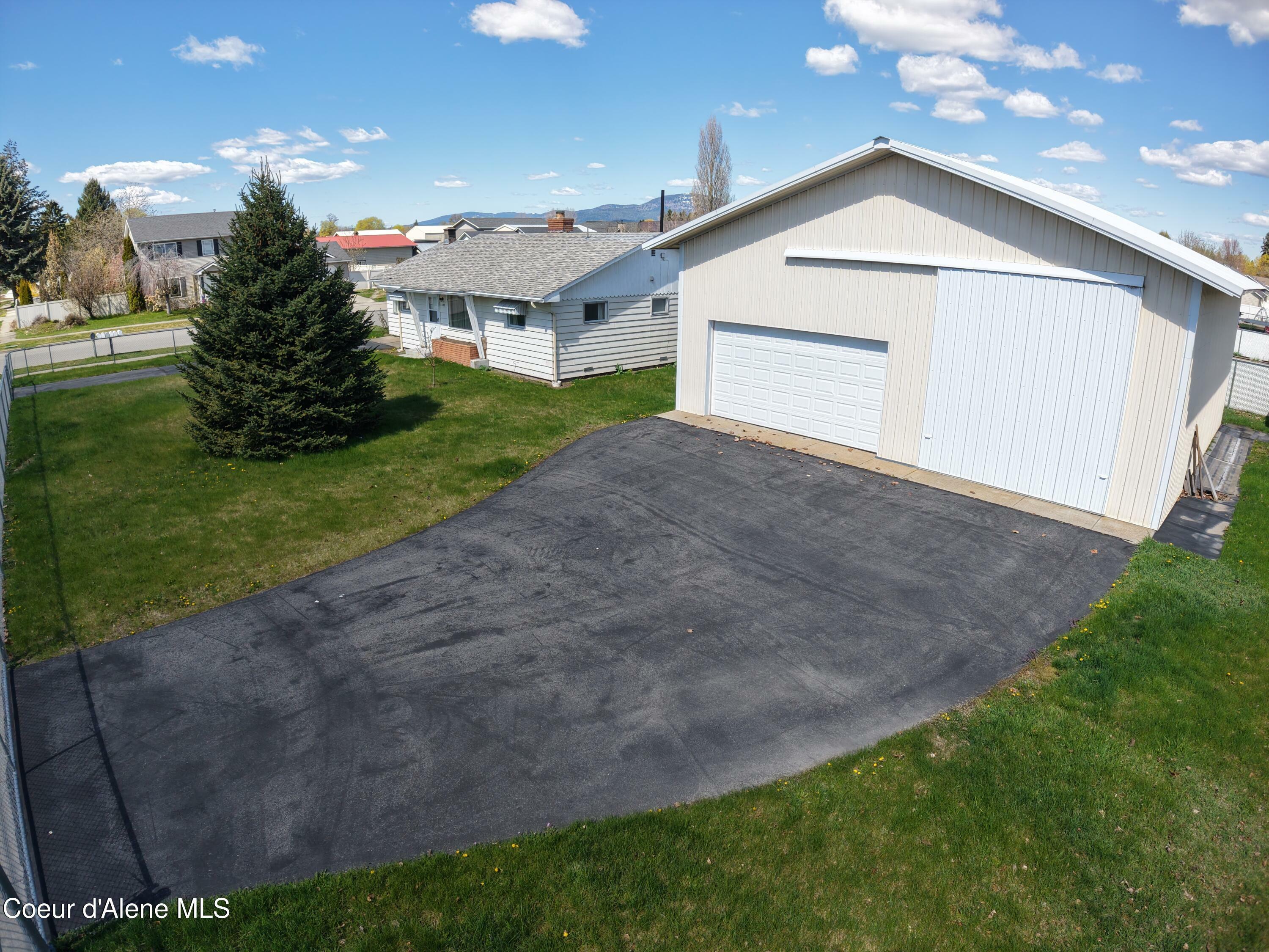 Property Photo: 1147 W Orchard Ave ID 83835