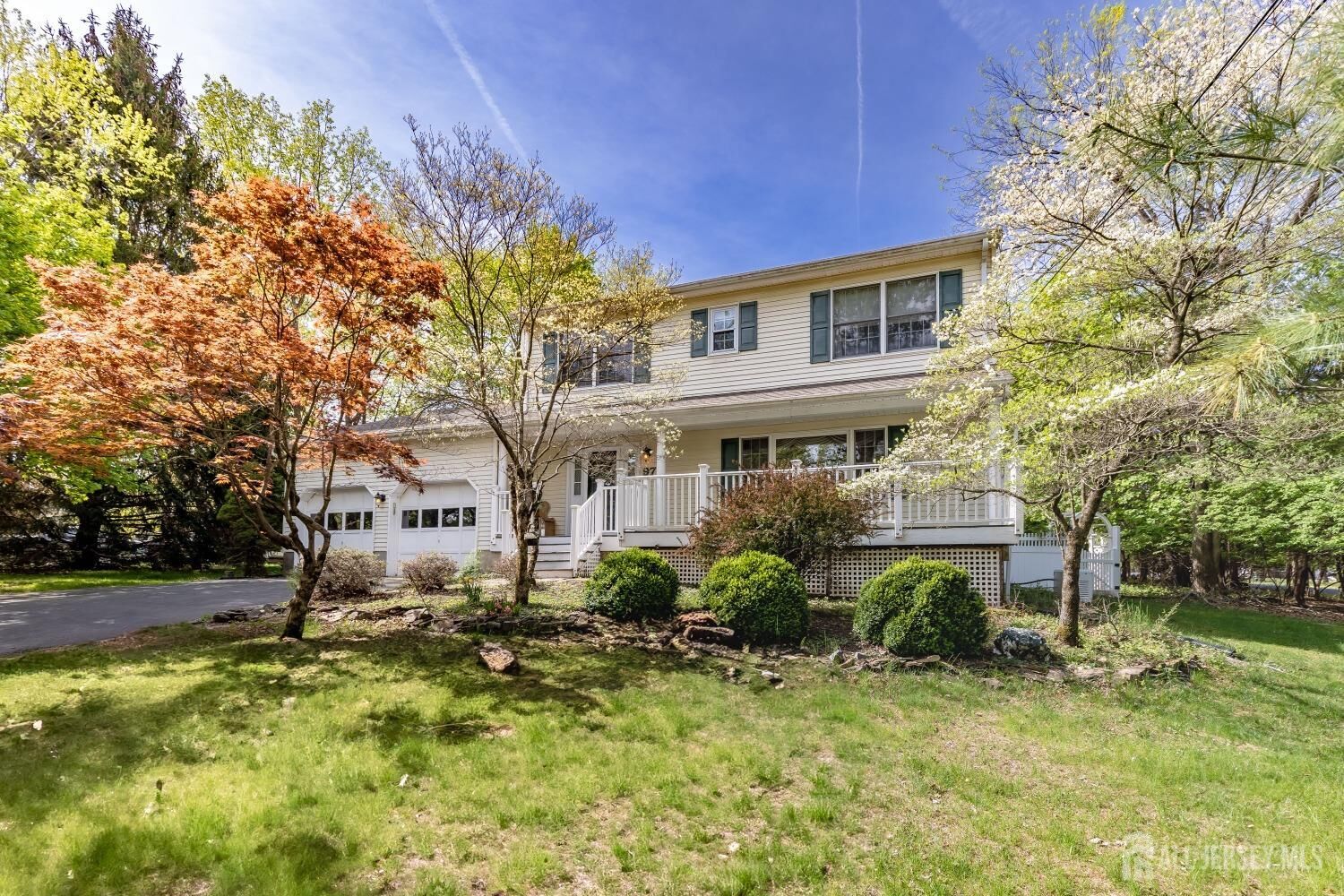 Property Photo:  97 Bennington Parkway  NJ 08823 
