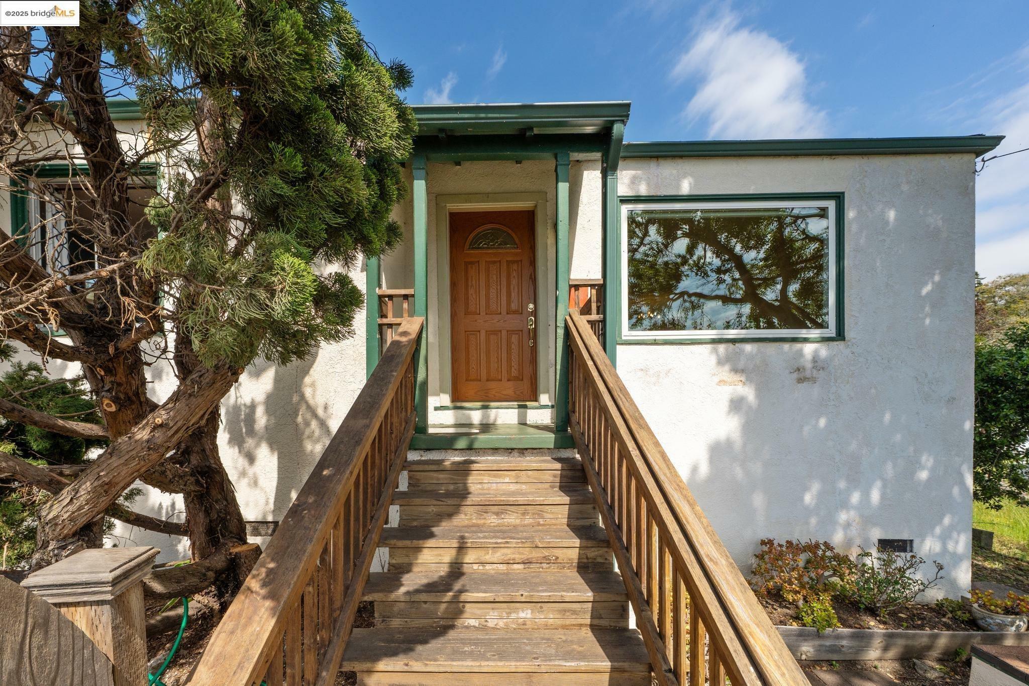 924 Balra Dr  El Cerrito CA 94530 photo