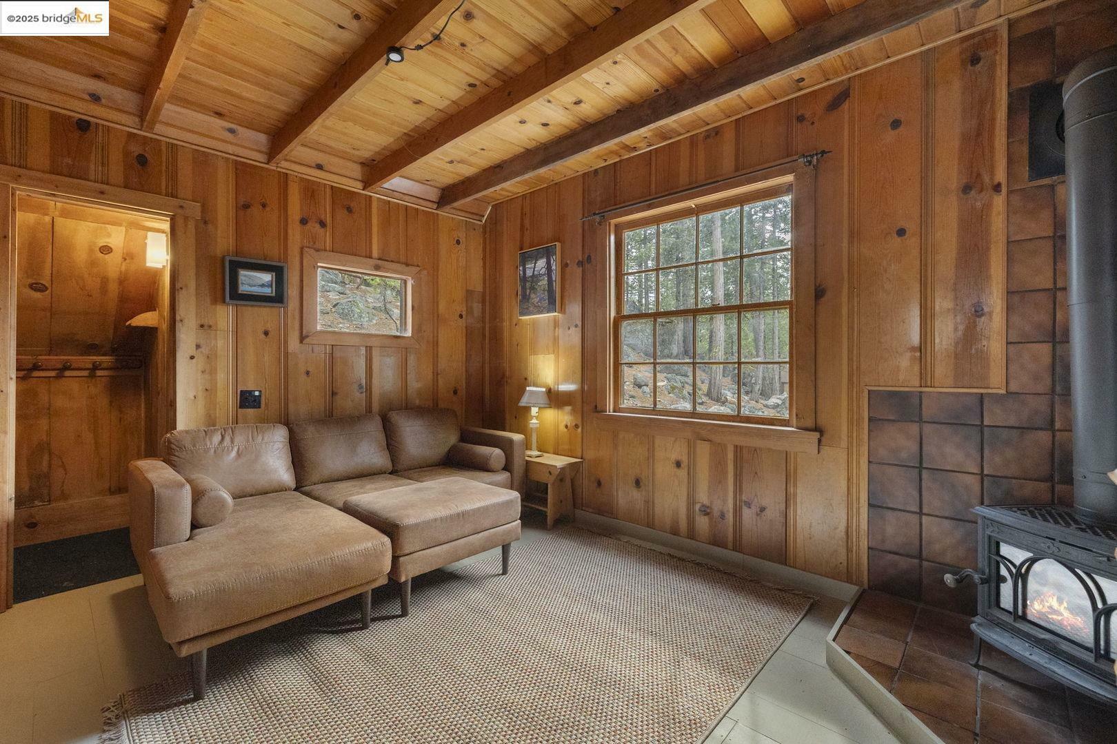 Property Photo: 282 Sugarpine Rd CA 95364