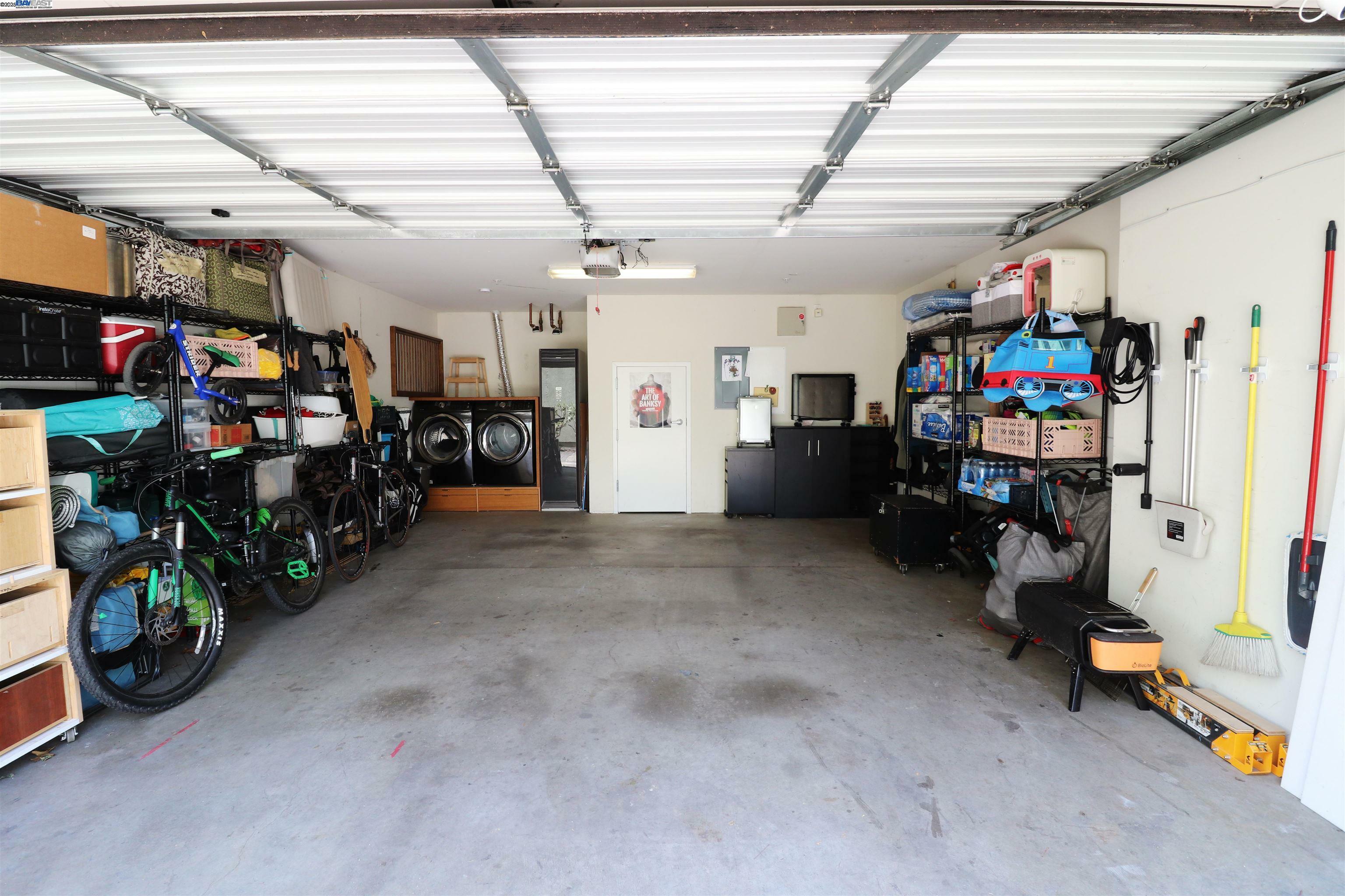 Property Photo: 6466 Hollis St. 182 CA 94608