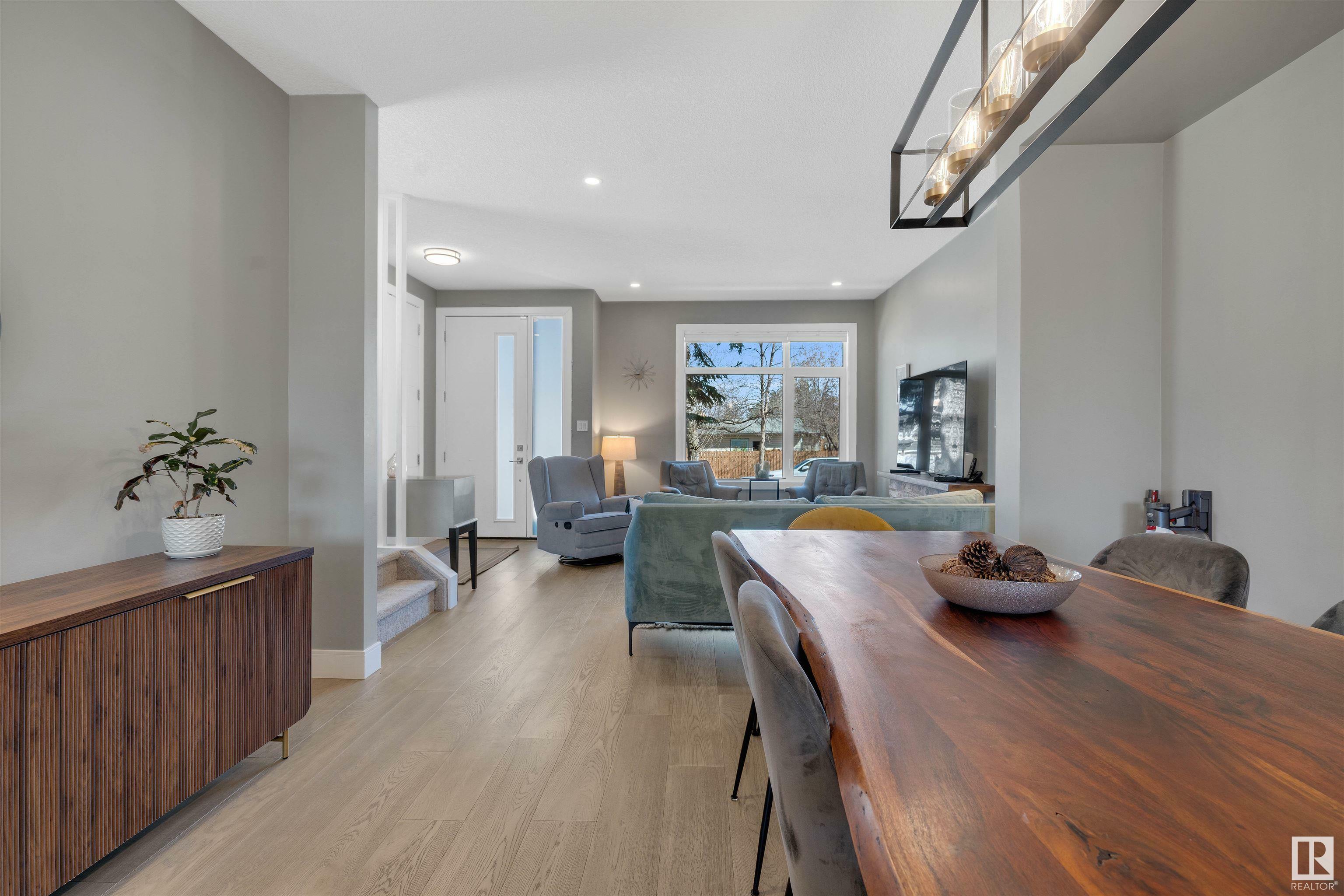 Property Photo: 6818 105A Street NW AB T6H 2R2
