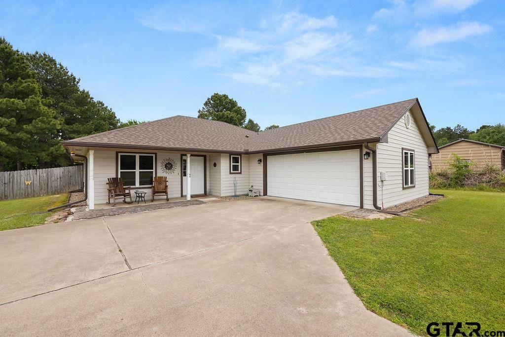 Property Photo: 154 County Road 2466 TX 75773