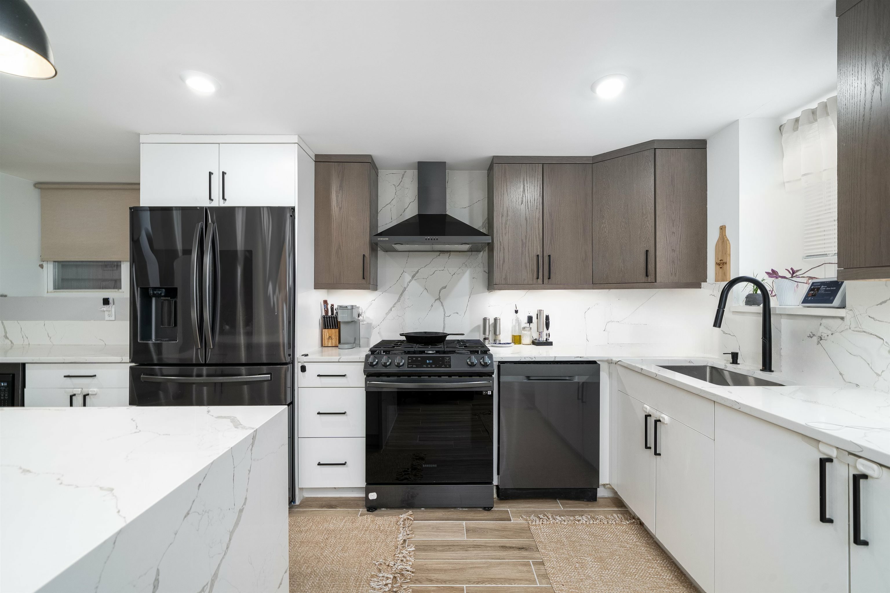 Property Photo: 201 Zabriskie St 1 NJ 07307