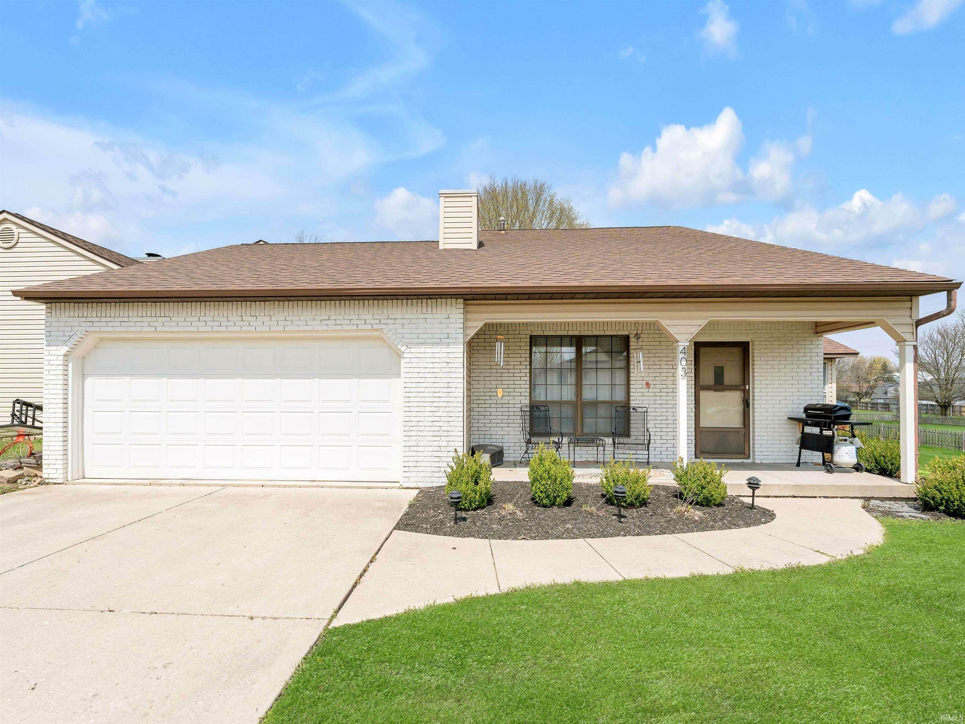 Property Photo:  403 Lillian Street  IN 46710 