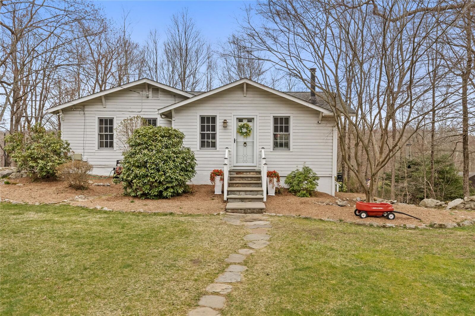 Property Photo:  22 Smalley Corners Road  NY 10512 