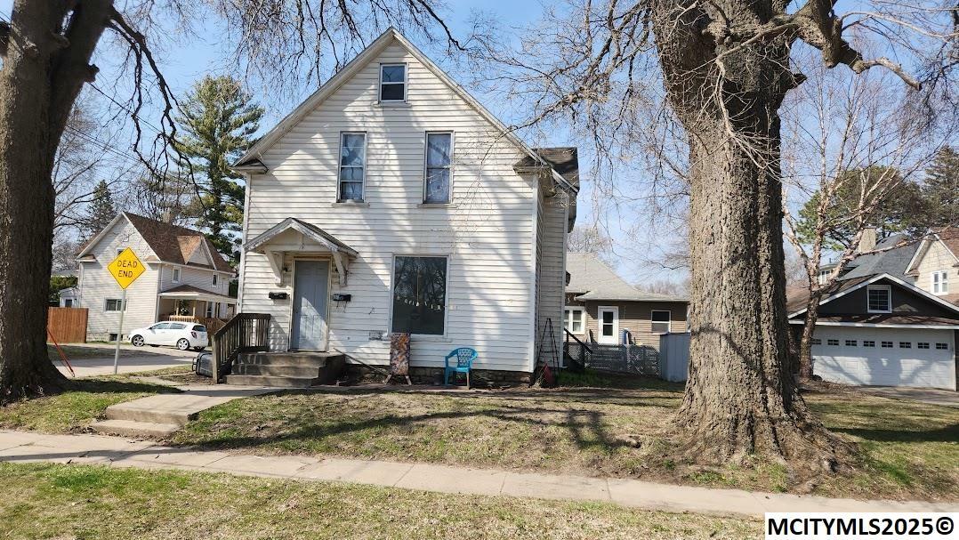 Property Photo: 116 &Amp 116 1/2 9th NW IA 50401