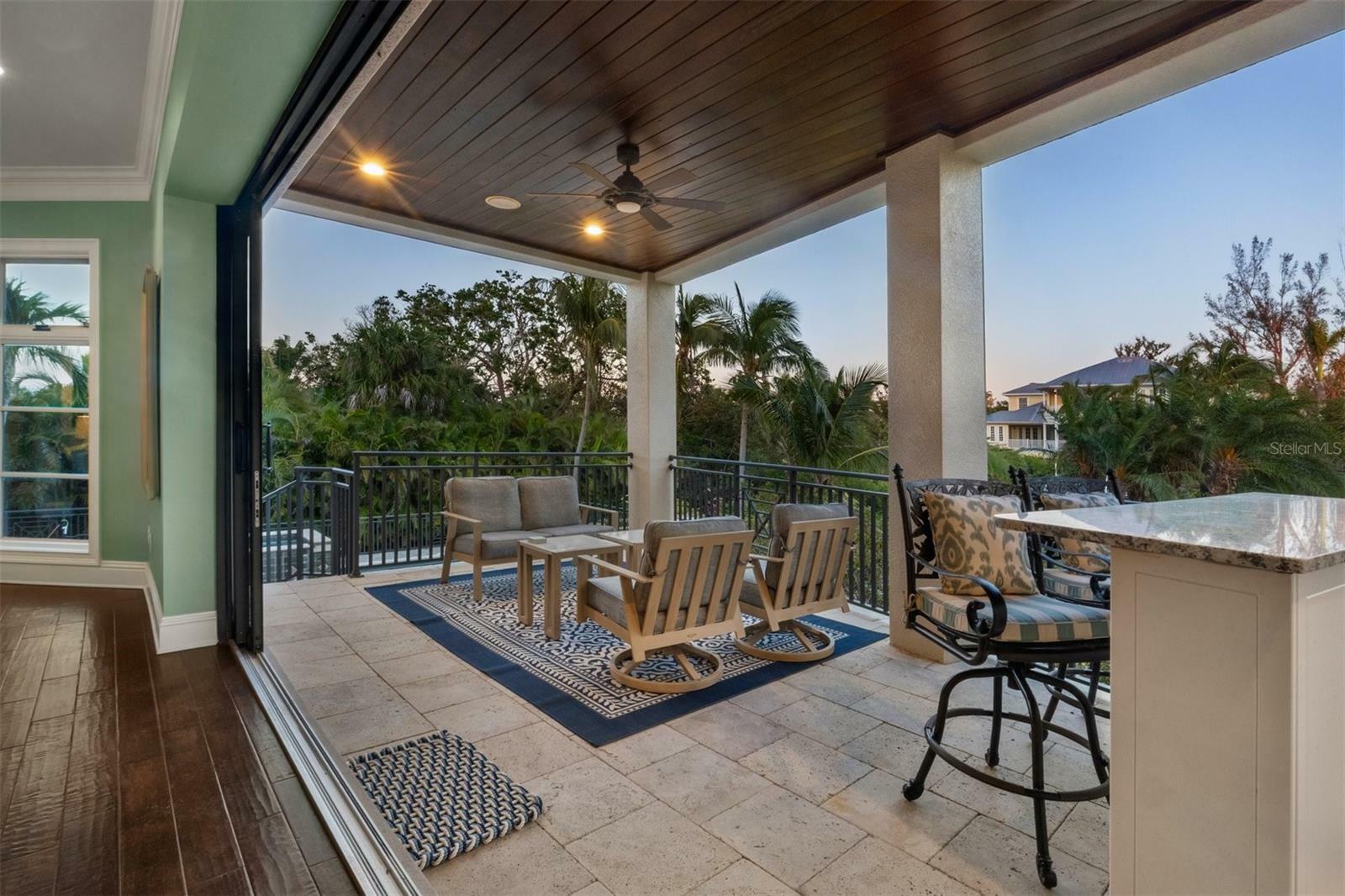 Property Photo: 3465 Gulfmead Drive FL 34242