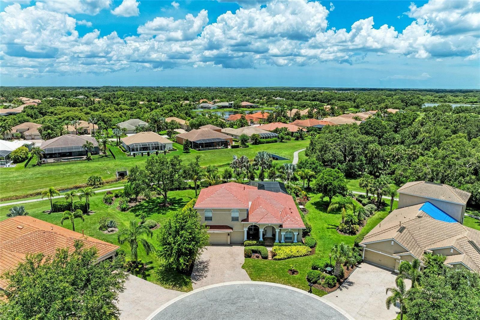 Property Photo: 12838 Daisy Place FL 34212