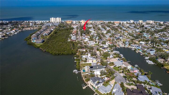 Property Photo:  122 10th Avenue  FL 33785 