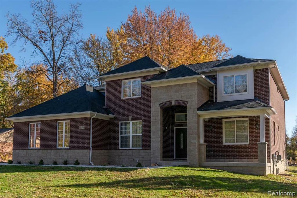 Property Photo: 21504 Randall Street MI 48336 5333
