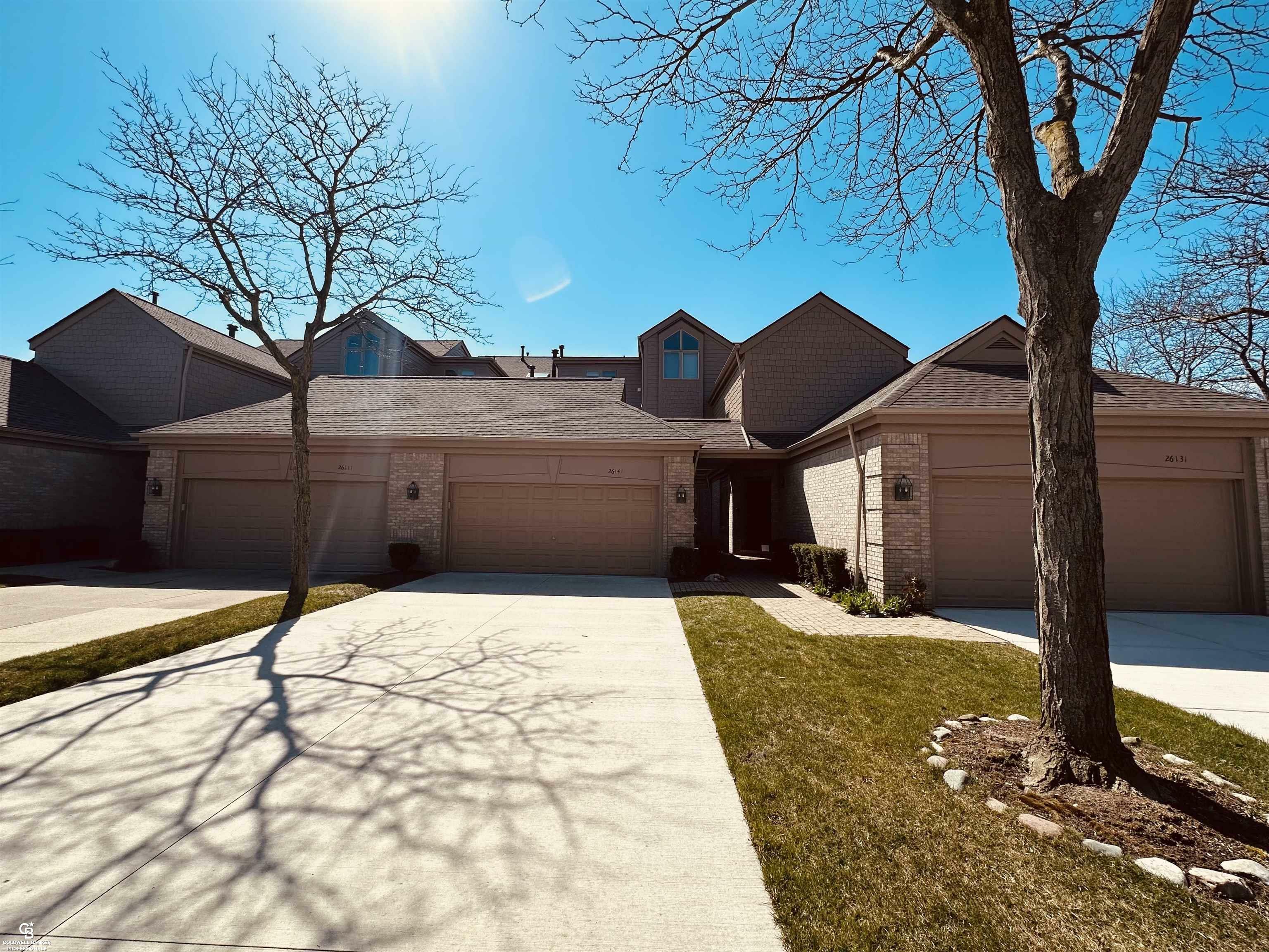 26141 N Harbour Pointe Dr N Drive  Harrison Twp MI 48045-3298 photo