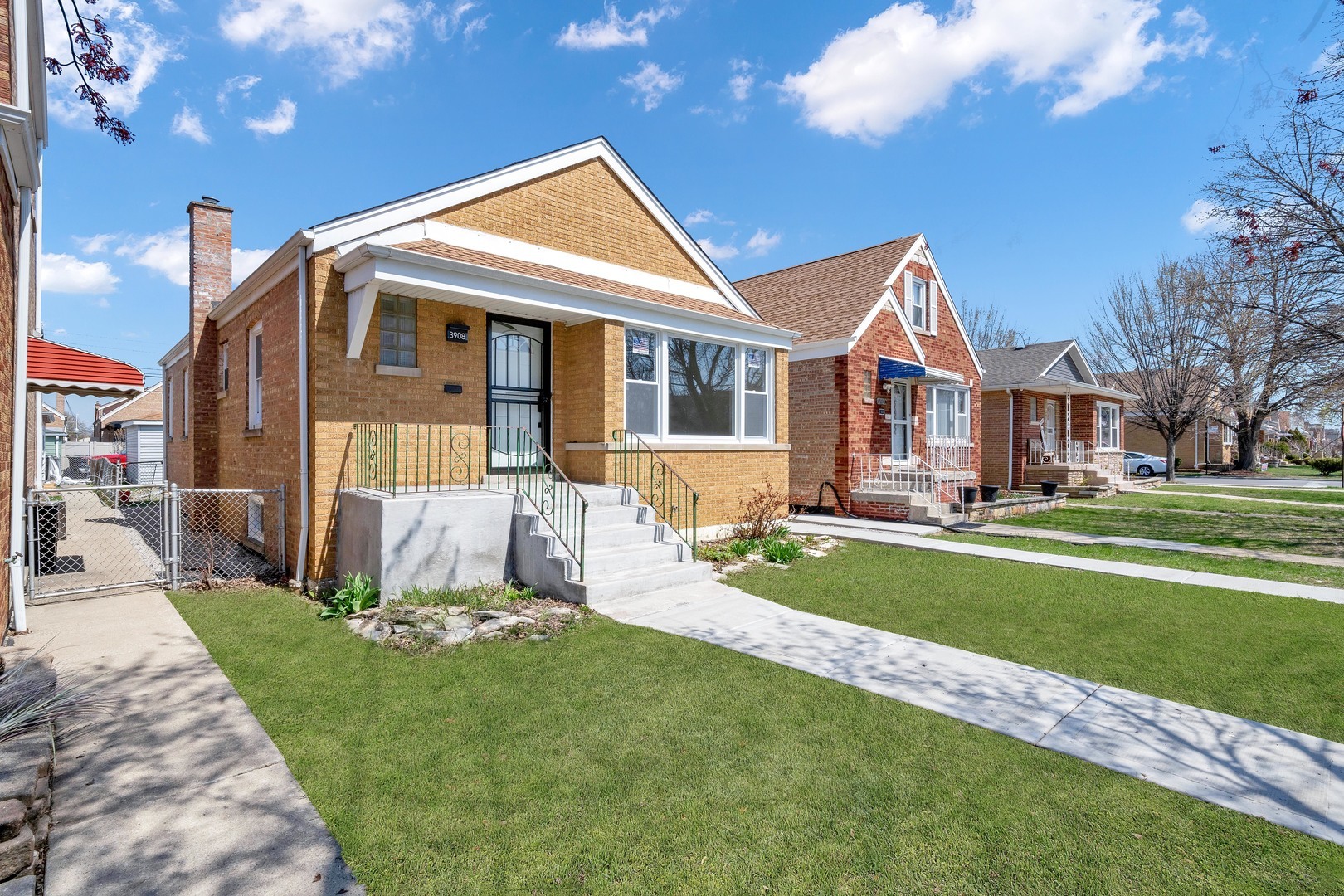 Property Photo: 3908 W 69th Place IL 60629