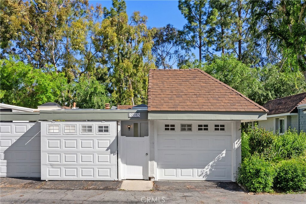 Property Photo: 22085 Caminito Amor CA 92653