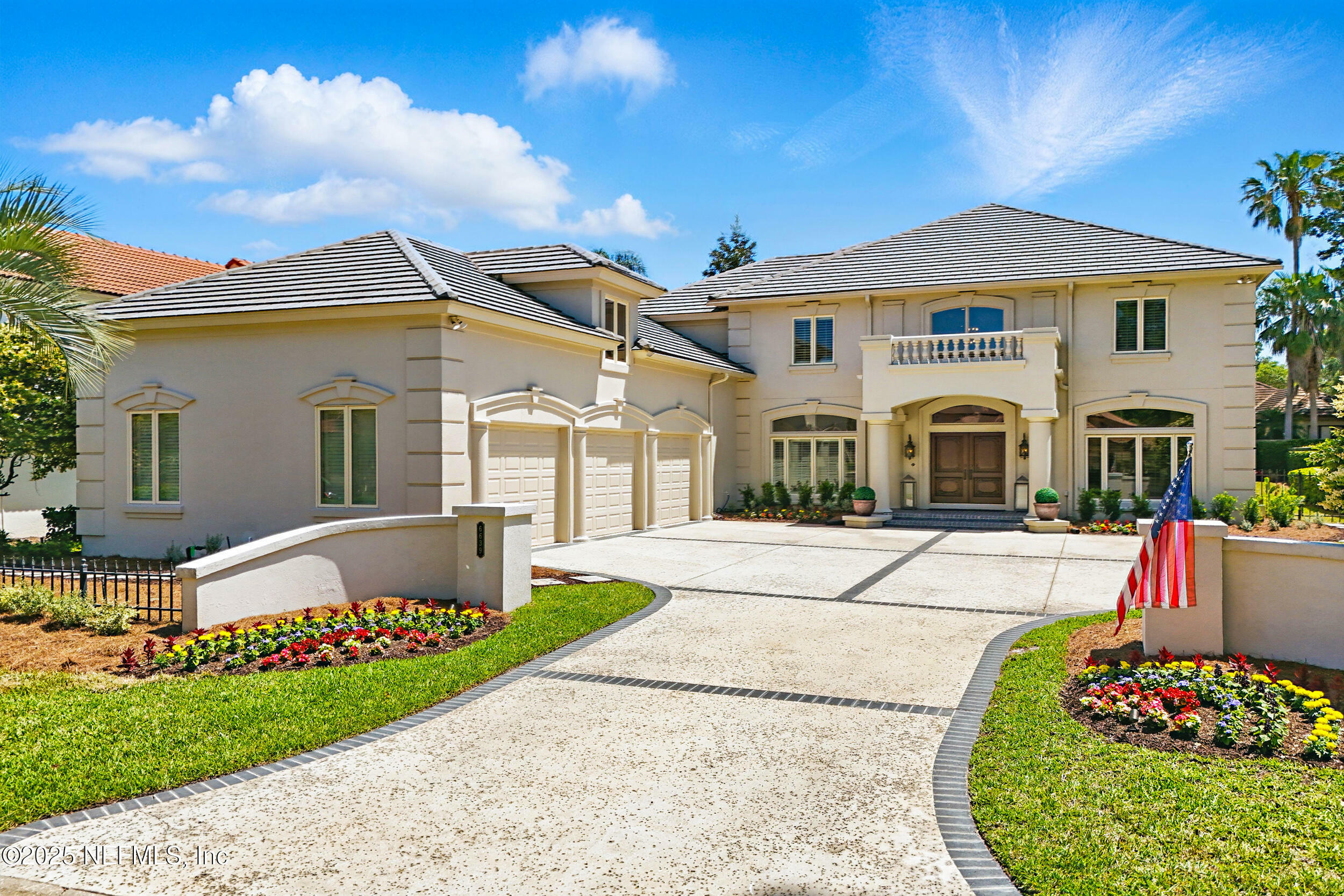 Property Photo:  6639 Epping Forest Way N  FL 32217 