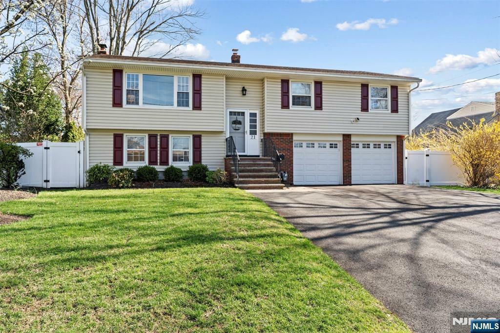 Property Photo: 21 New Street NJ 07642