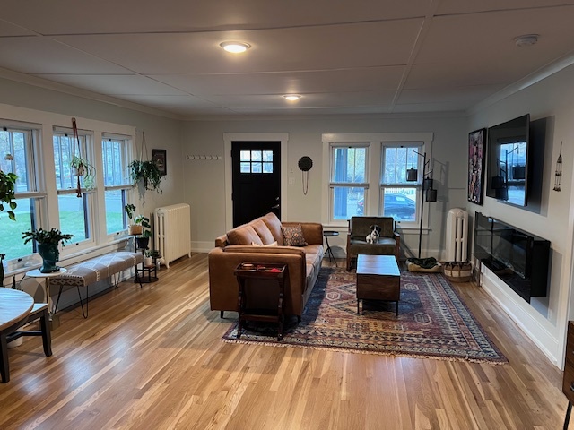 Property Photo: 332 E Central Avenue MT 59801