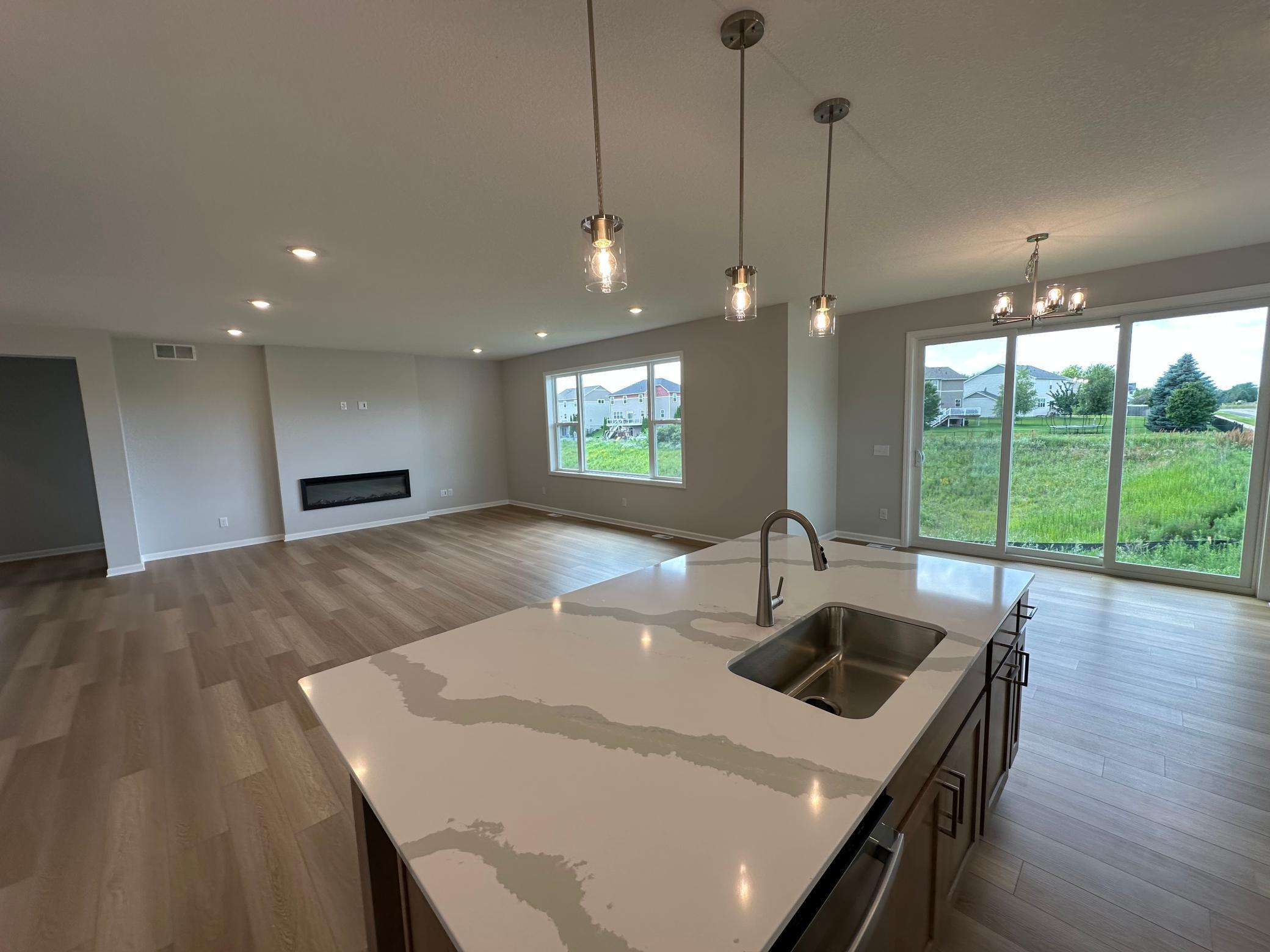 Property Photo:  1904 Sparrow Drive  MN 55379 