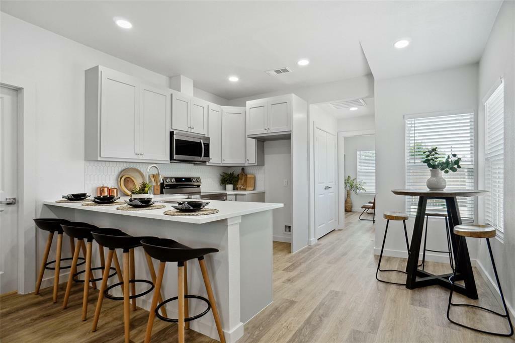 Property Photo: 571 Josephine Street TX 75246