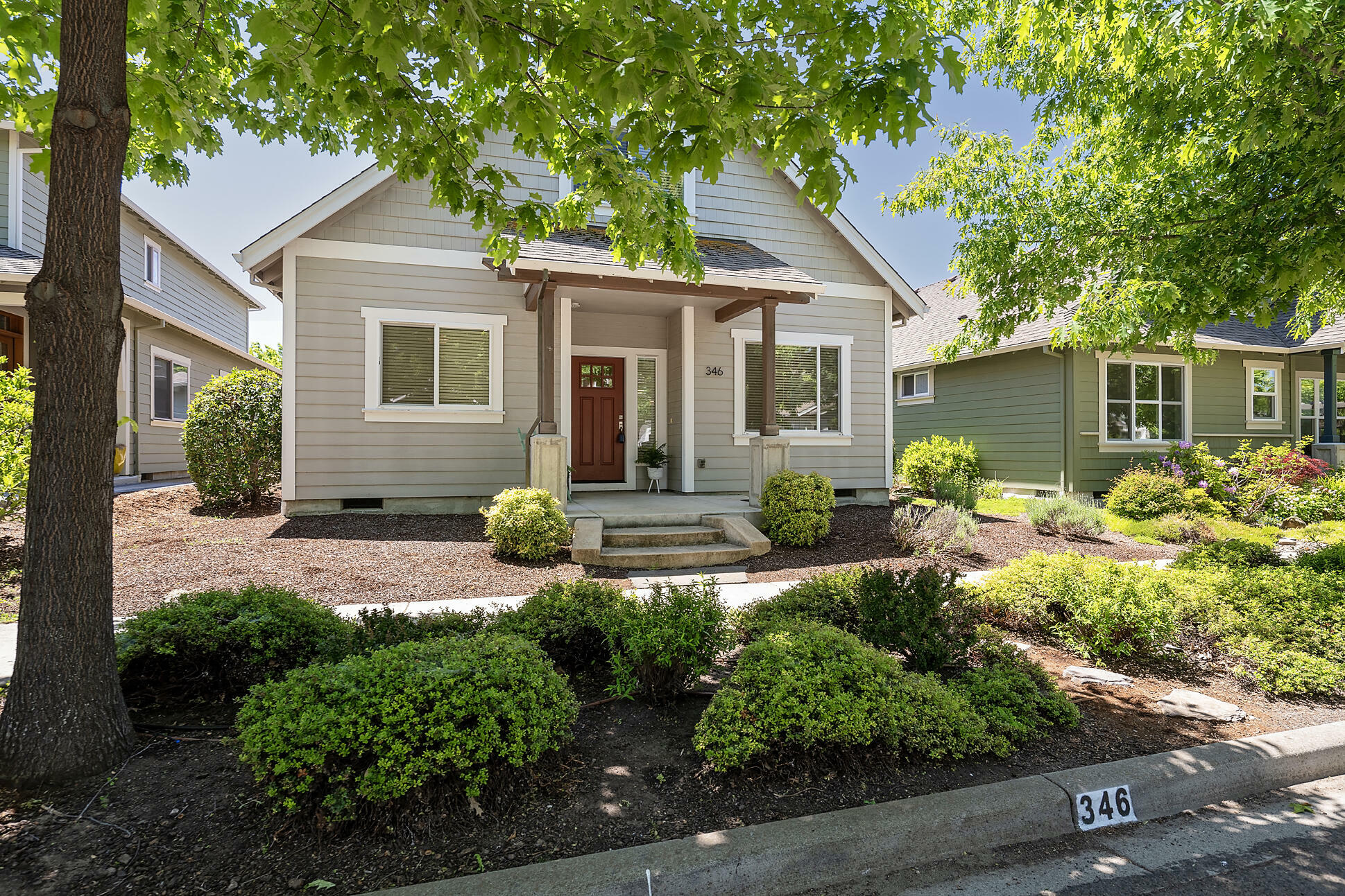Property Photo:  346 Stoneridge Avenue  OR 97520 