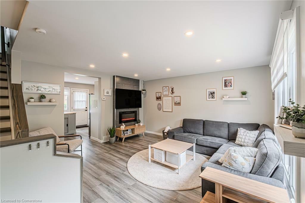 Property Photo:  69 Mount Albion Road B  ON L8K 5S5 