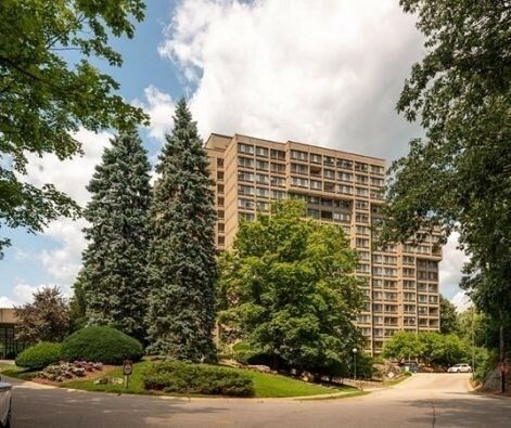 Property Photo: 250 Hammond Pond Parkway 1208N MA 02467