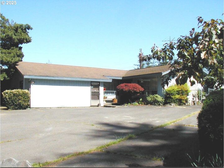 12215 NE Salmon Creek Ave  Vancouver WA 98686 photo