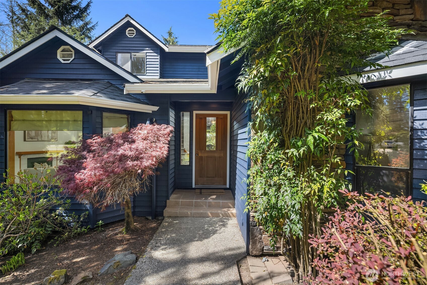 Property Photo: 26032 5th Avenue NE WA 98223