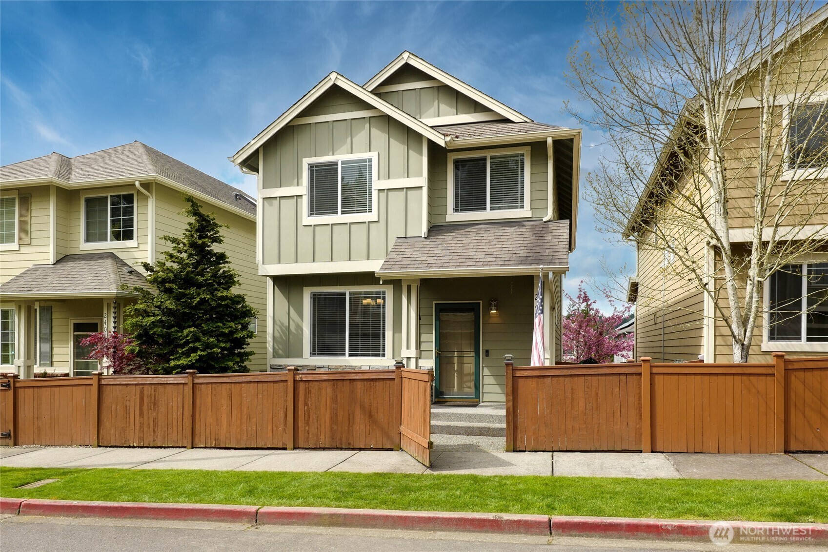 Property Photo: 24052 40th Avenue SE WA 98021