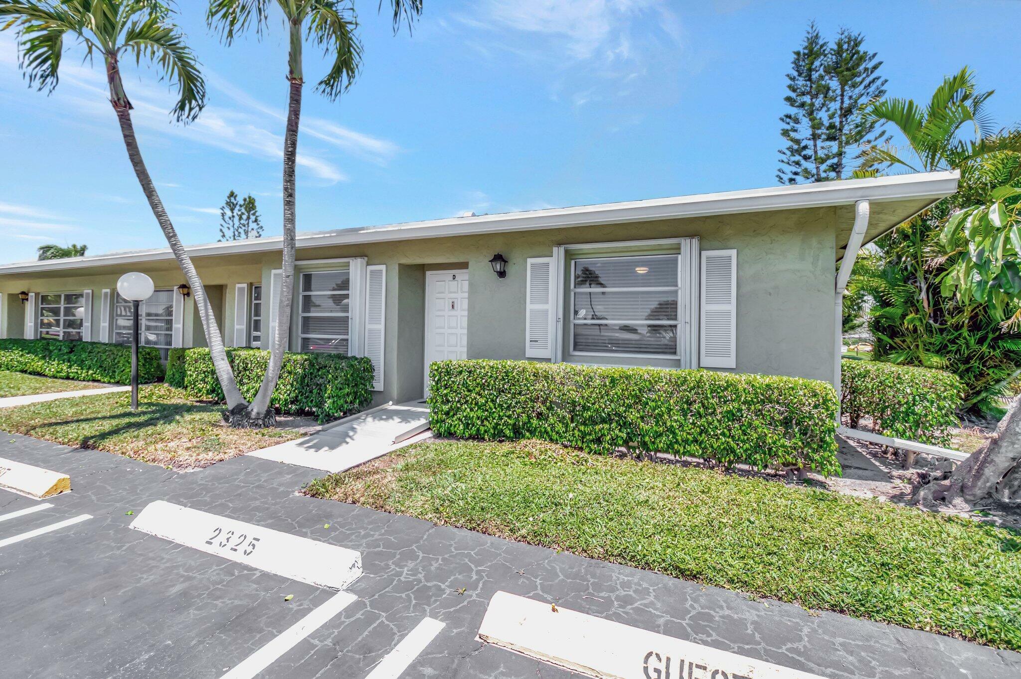 Property Photo: 2321 Croton Lane 100-D FL 33445