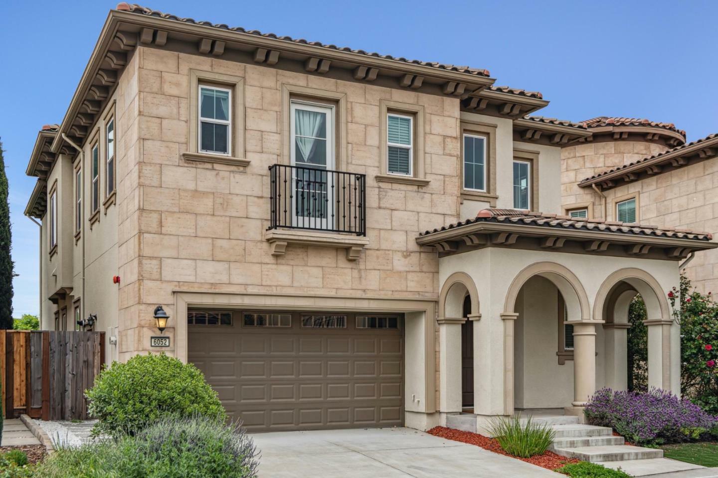 6052 Alpine Blue Drive  San Ramon CA 94582 photo
