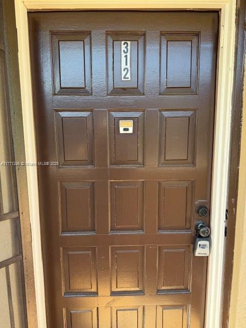 Property Photo: 6101 N Falls Circle Dr 312 FL 33319