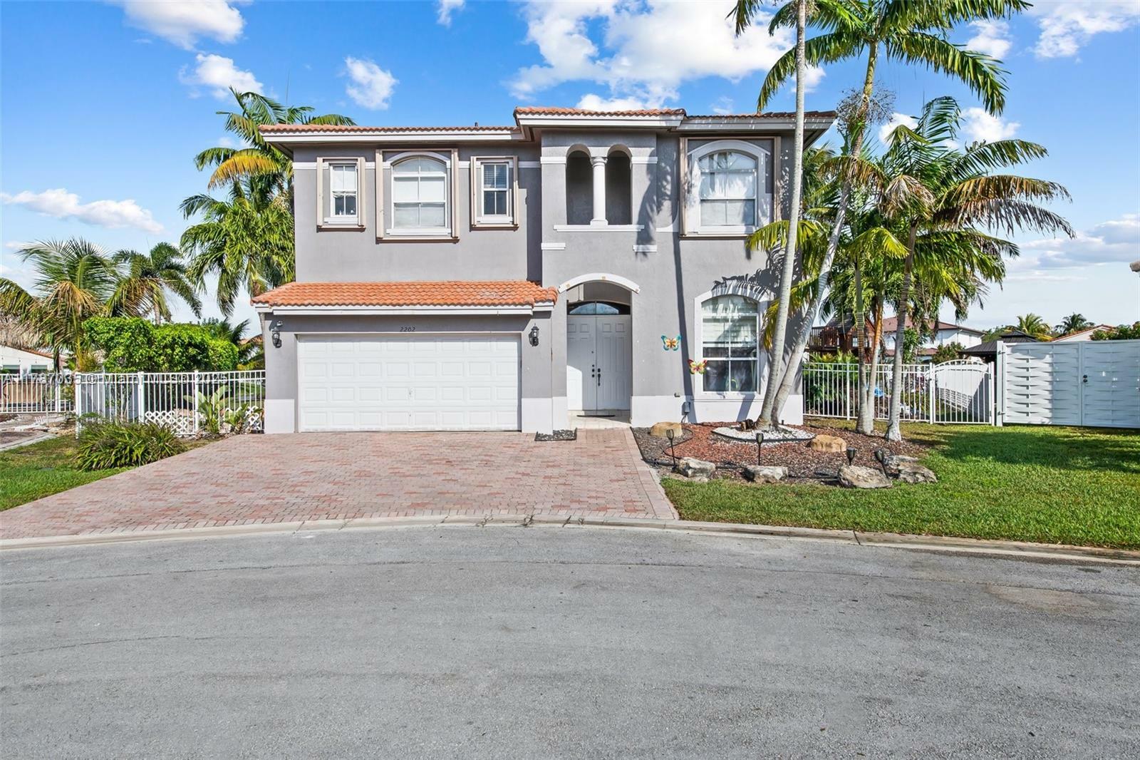 2202 SW 132nd Ave  Miramar FL 33027 photo
