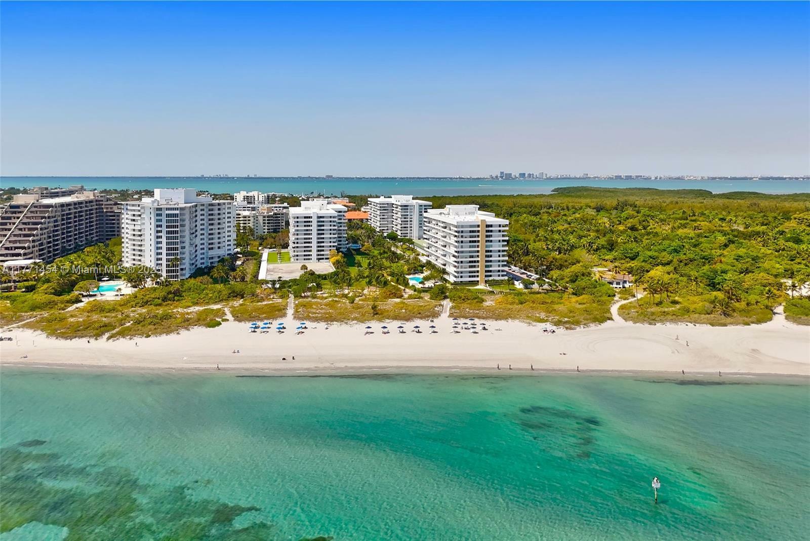 Property Photo: 155 Ocean Lane Dr 310 FL 33149