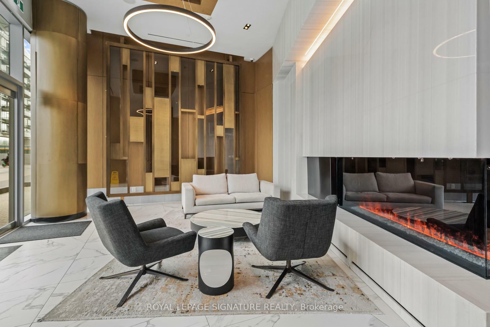 Property Photo: 15 Queens Quay E 3305 ON M5E 0C5
