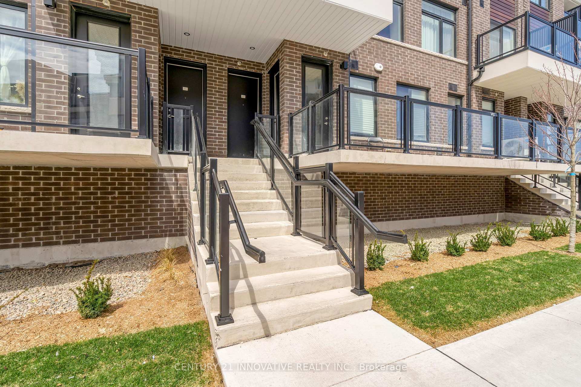 Property Photo: 755 Omega Drive 225 ON L1V 0H1
